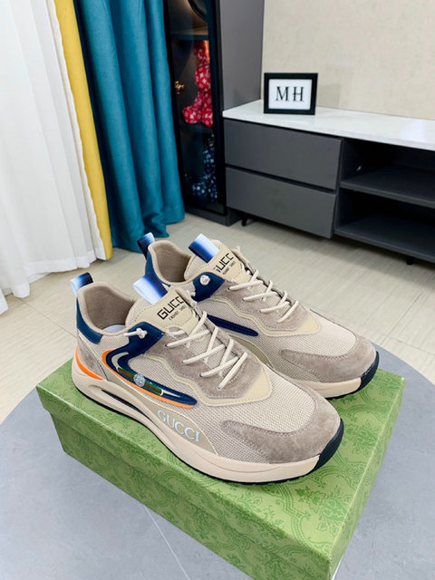 men gucci shoes-082